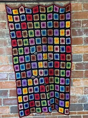 Vintage Granny Square Afghan 40” x 69” MCM Roseanne Grandma Core